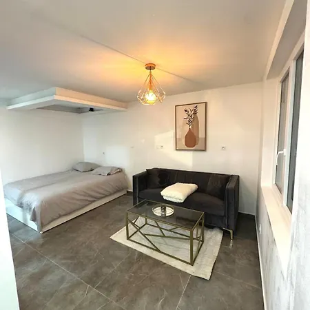 Cozy Riom